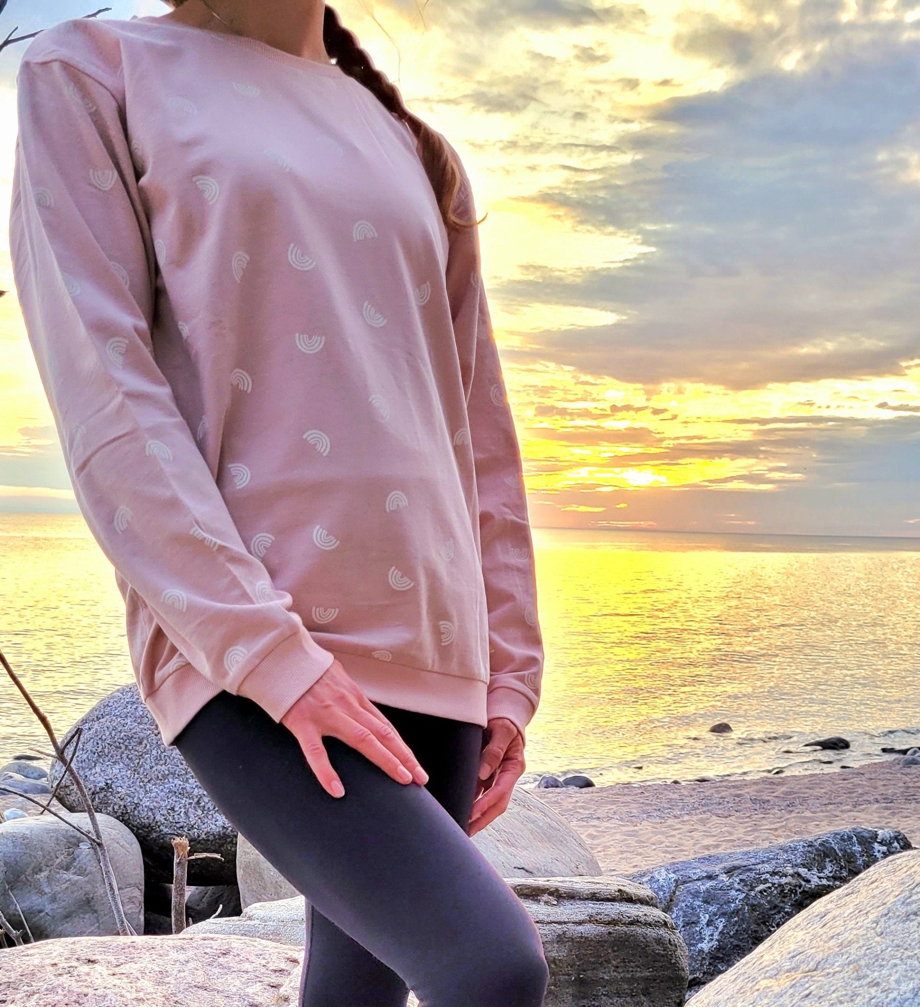 Comfy Sweatshirts Womens| Charming Pink Rainbow - Love MaMa'S Earth