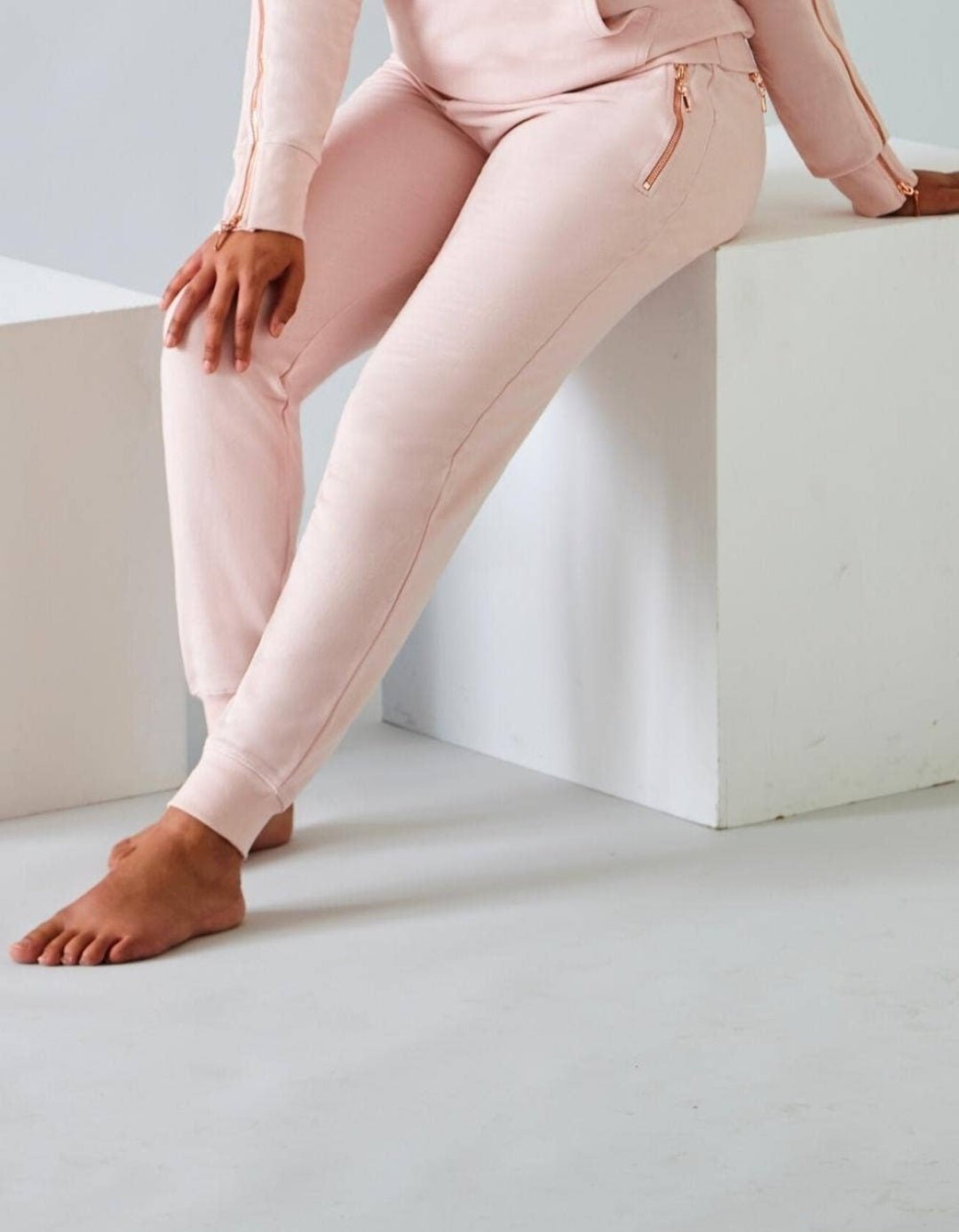 Must - Have Sweatpants Women |Front & Back Zip| Plush Pink - Love MaMa'S Earth